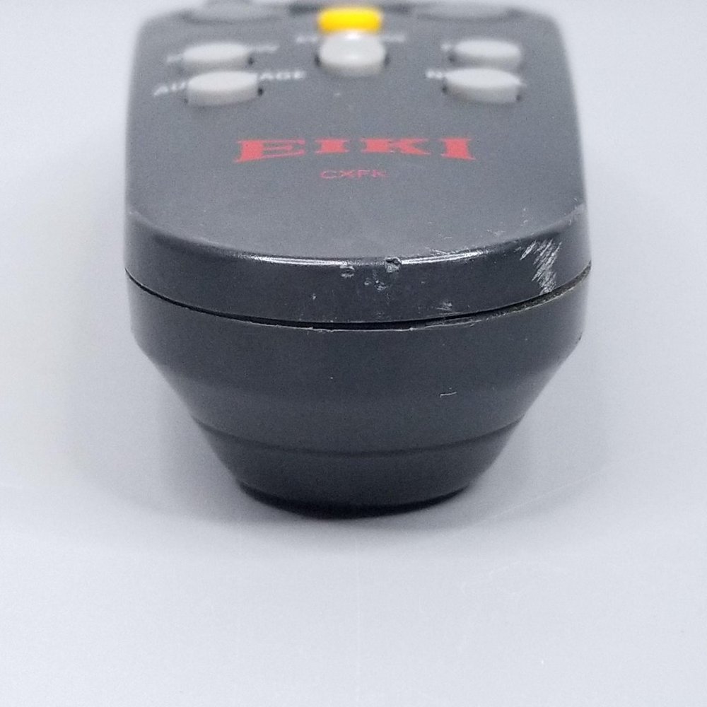 EIKI CXFK Video Projector Remote Control Tested - Picture 4 of 9